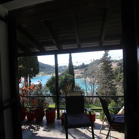 Niky'S Cottage Paleokastritsa Buitenkant foto